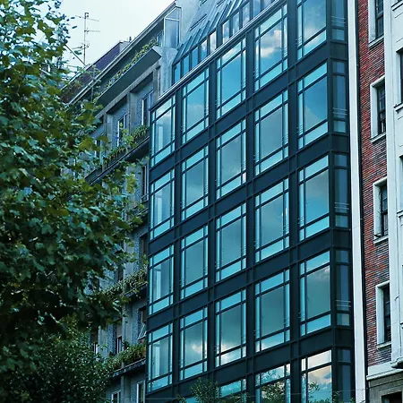 Hotel Miro