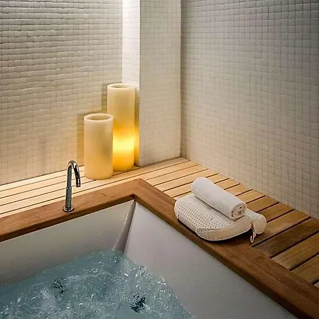 Hotel Miro
